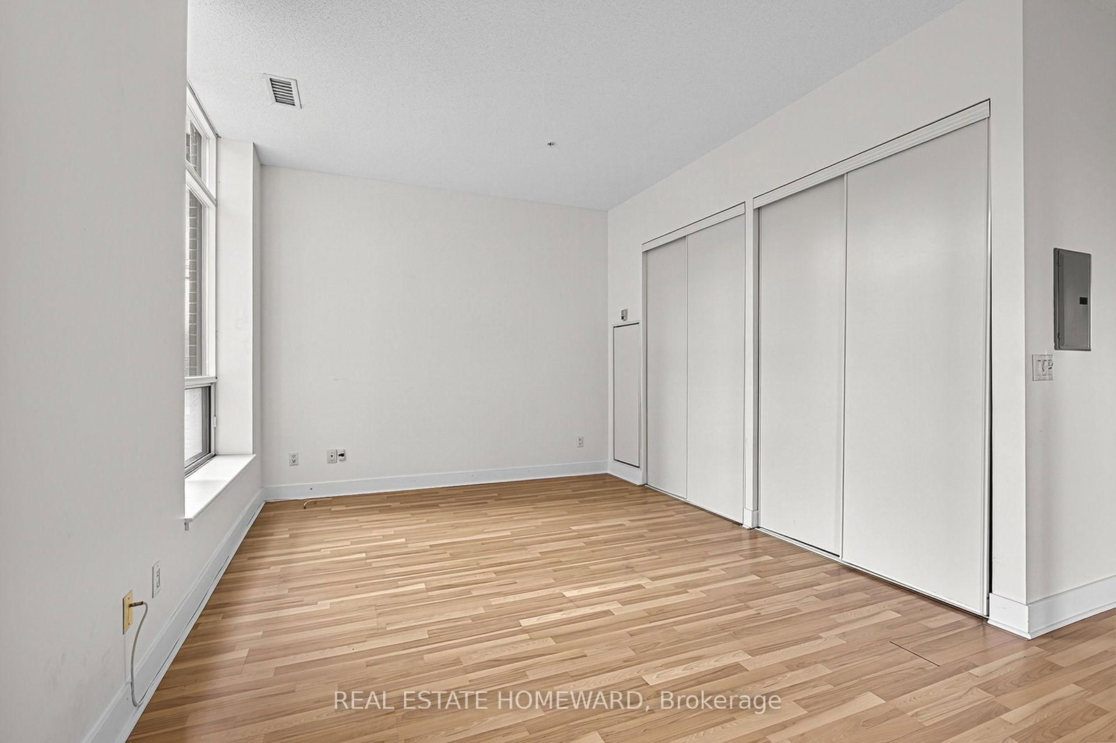 168 King Street E • #302 • Toronto, ON photo 9
