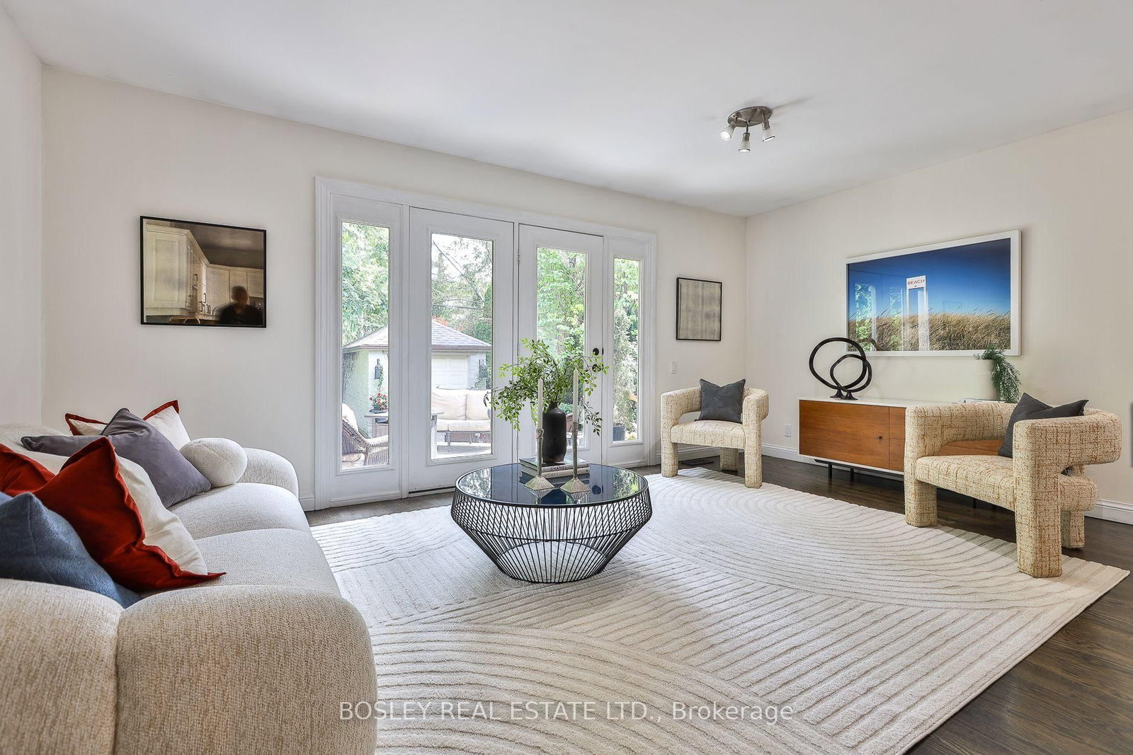 27 Cameron Crescent • Toronto, ON photo 20
