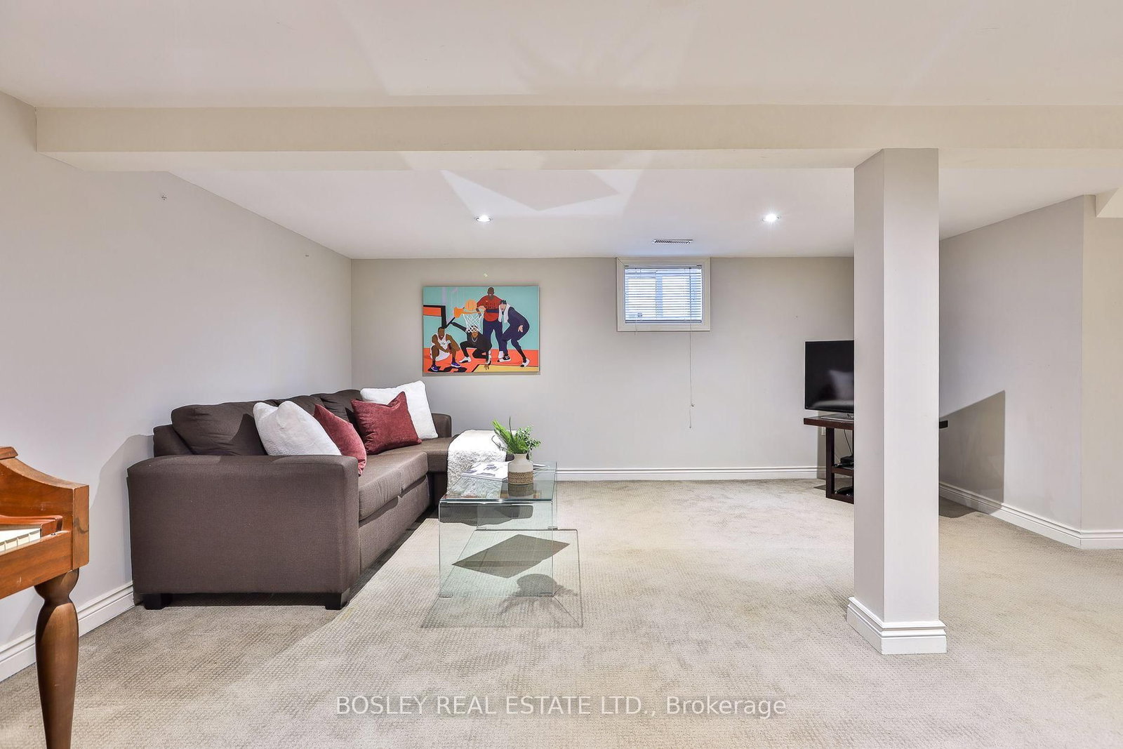 27 Cameron Crescent • Toronto, ON photo 37