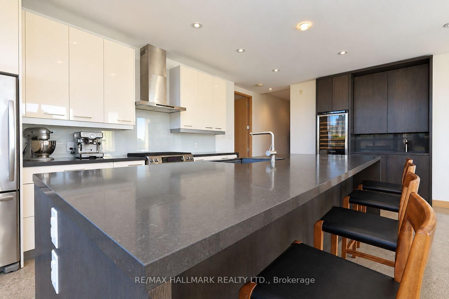 510 King Street E • #402 • Toronto, ON photo 15