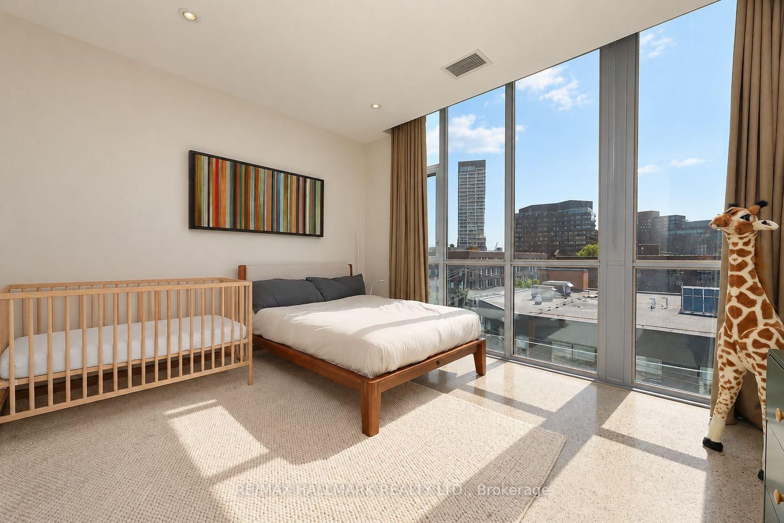 510 King Street E • #402 • Toronto, ON photo 24