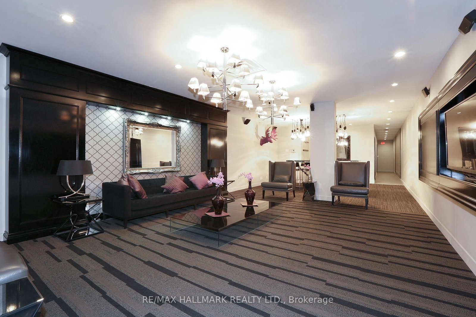 510 King Street E • #402 • Toronto, ON photo 38