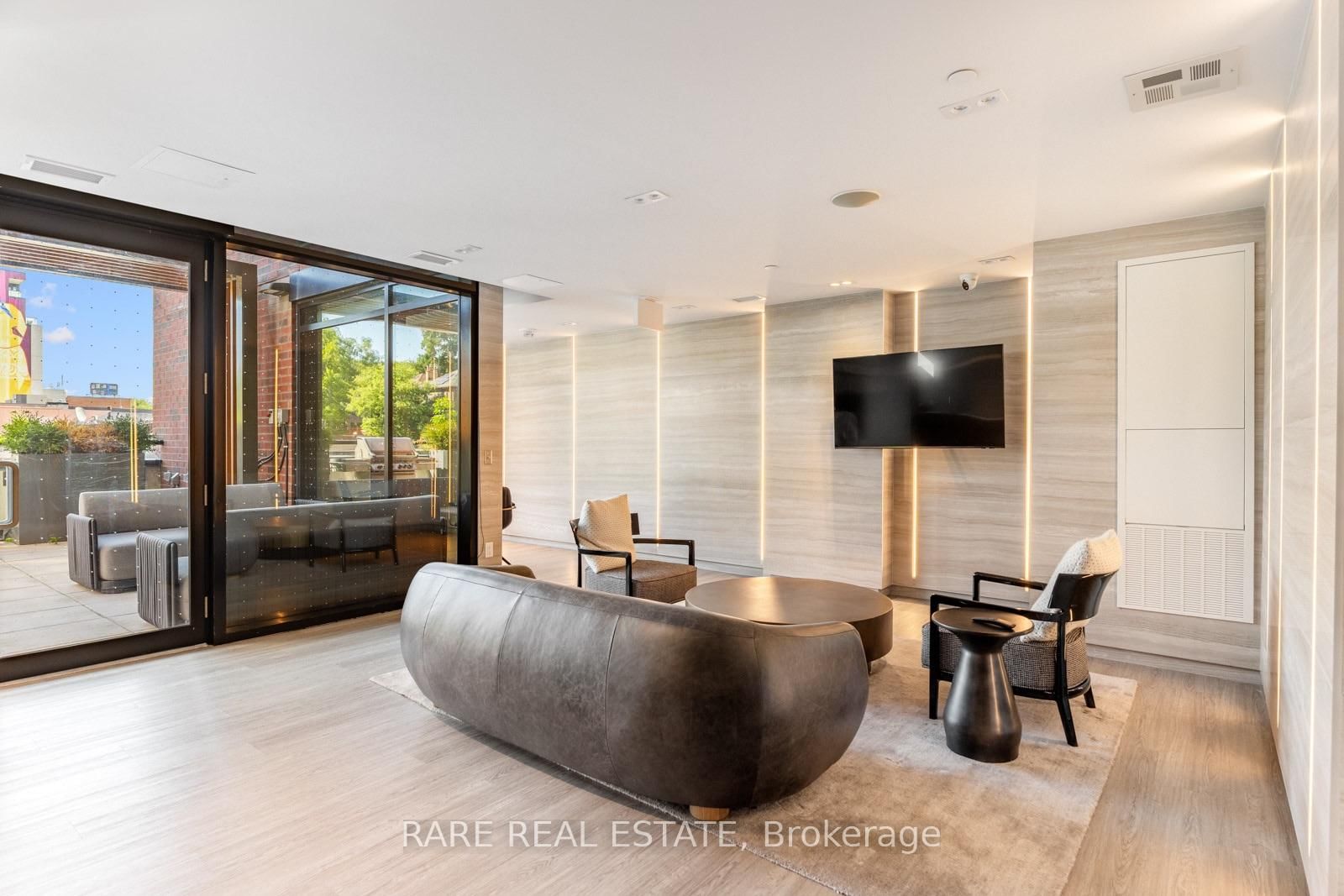 185 Alberta Avenue • #410 • Toronto, ON photo 17