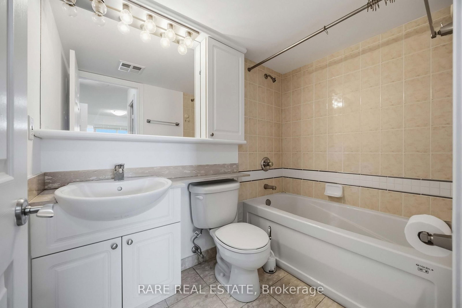 388 Bloor Street E • #606 • Toronto, ON photo 8