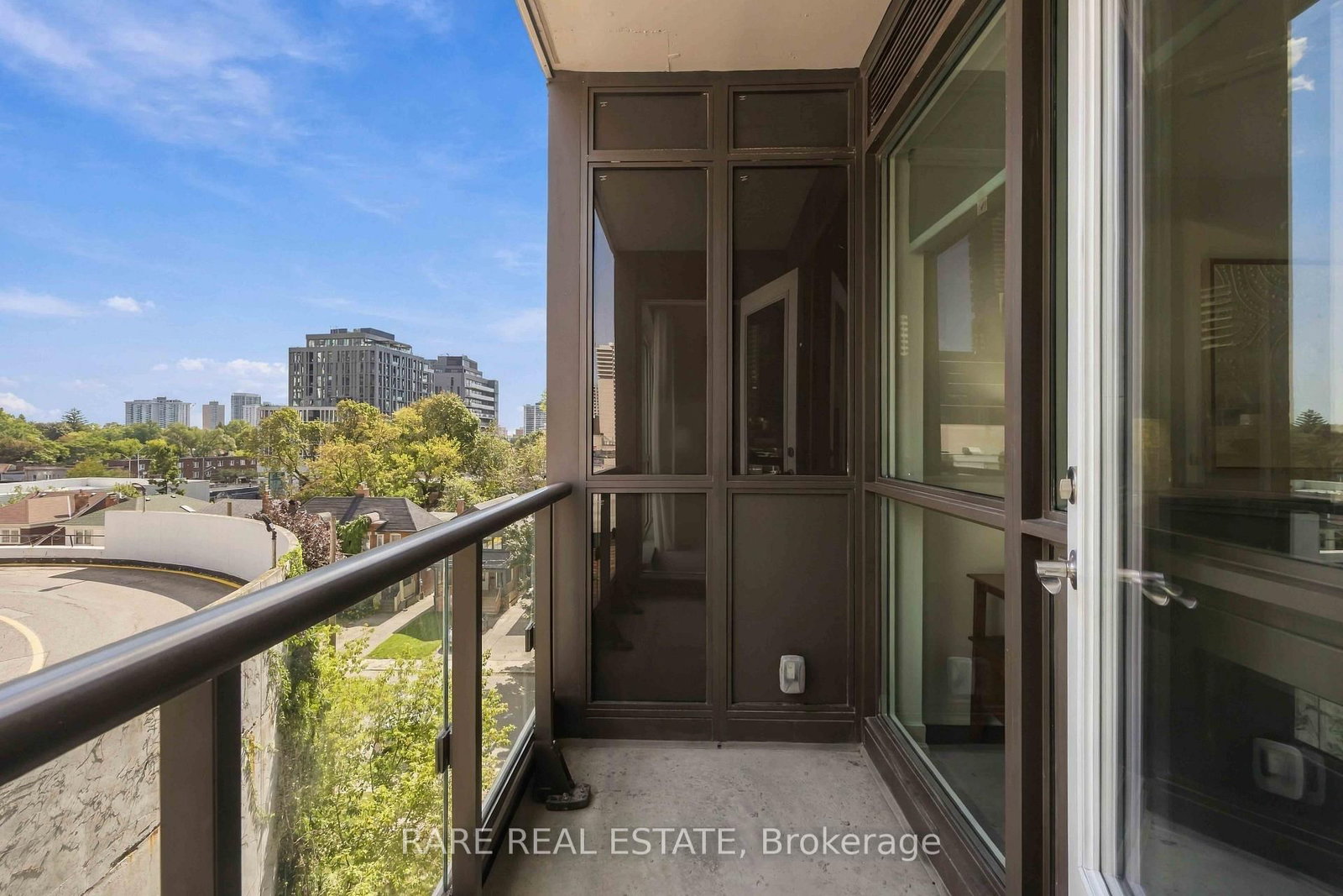 60 Berwick Avenue • #518 • Toronto, ON photo 20
