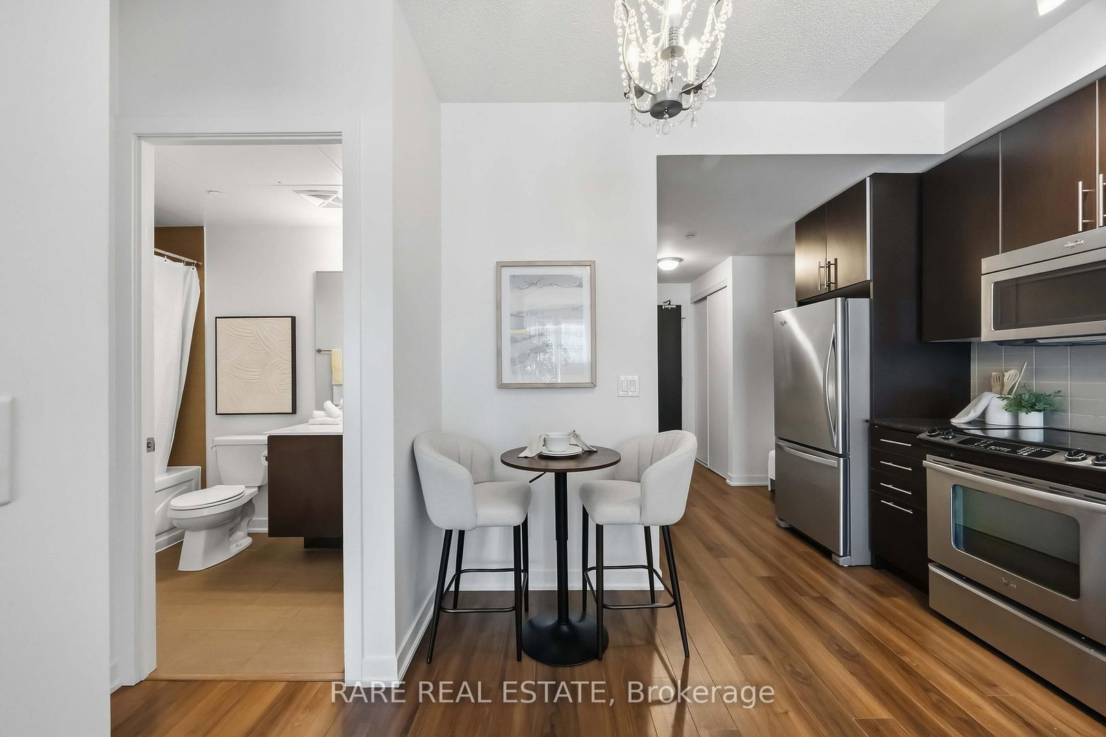 60 Berwick Avenue • #518 • Toronto, ON photo 9