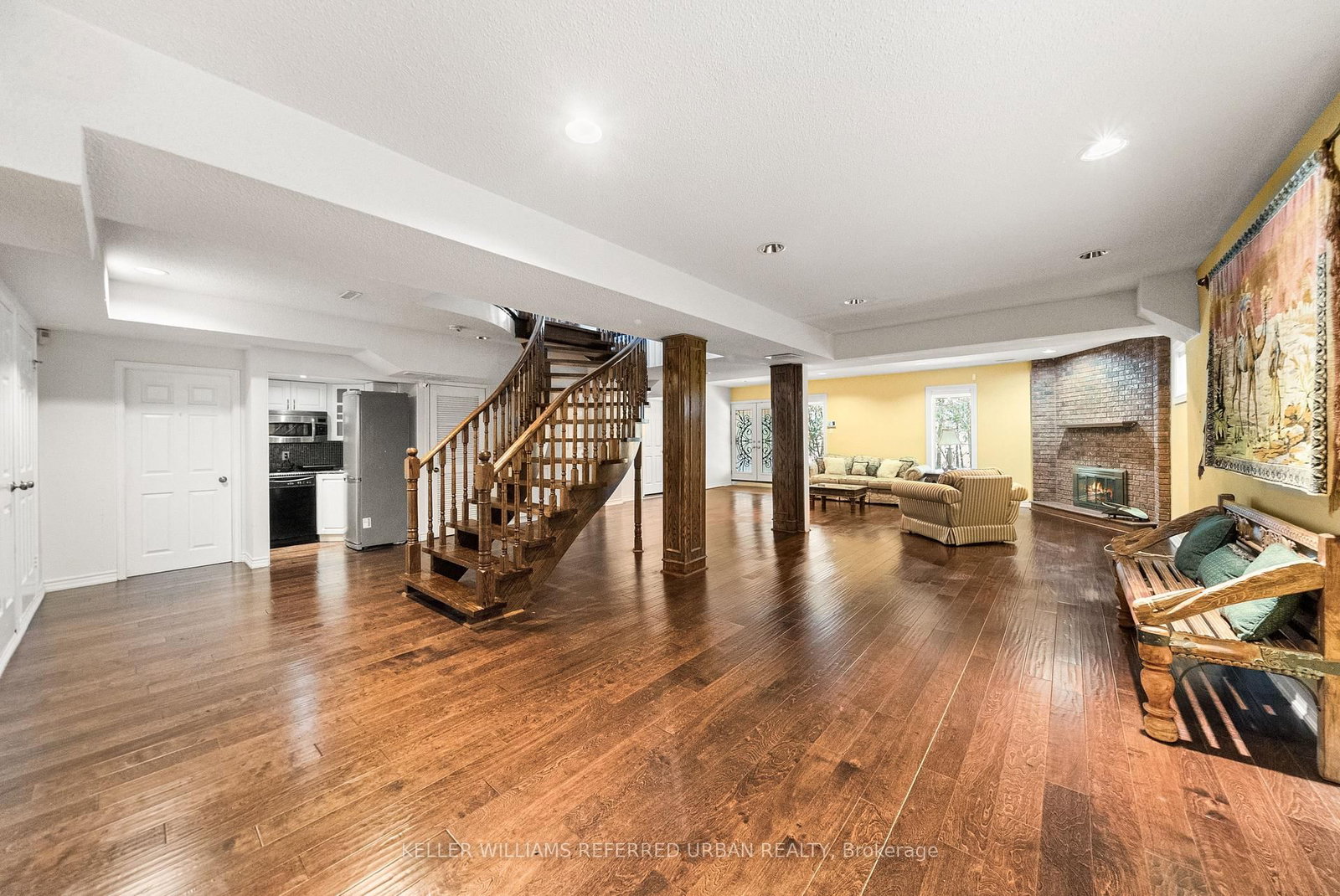 73 Garnier Court • Toronto, ON photo 39