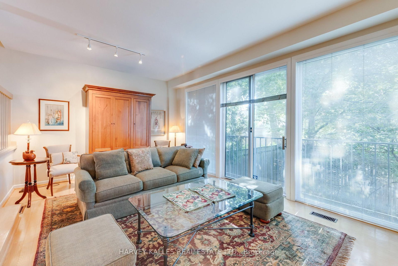 45 Melgund Road • Toronto, ON photo 5