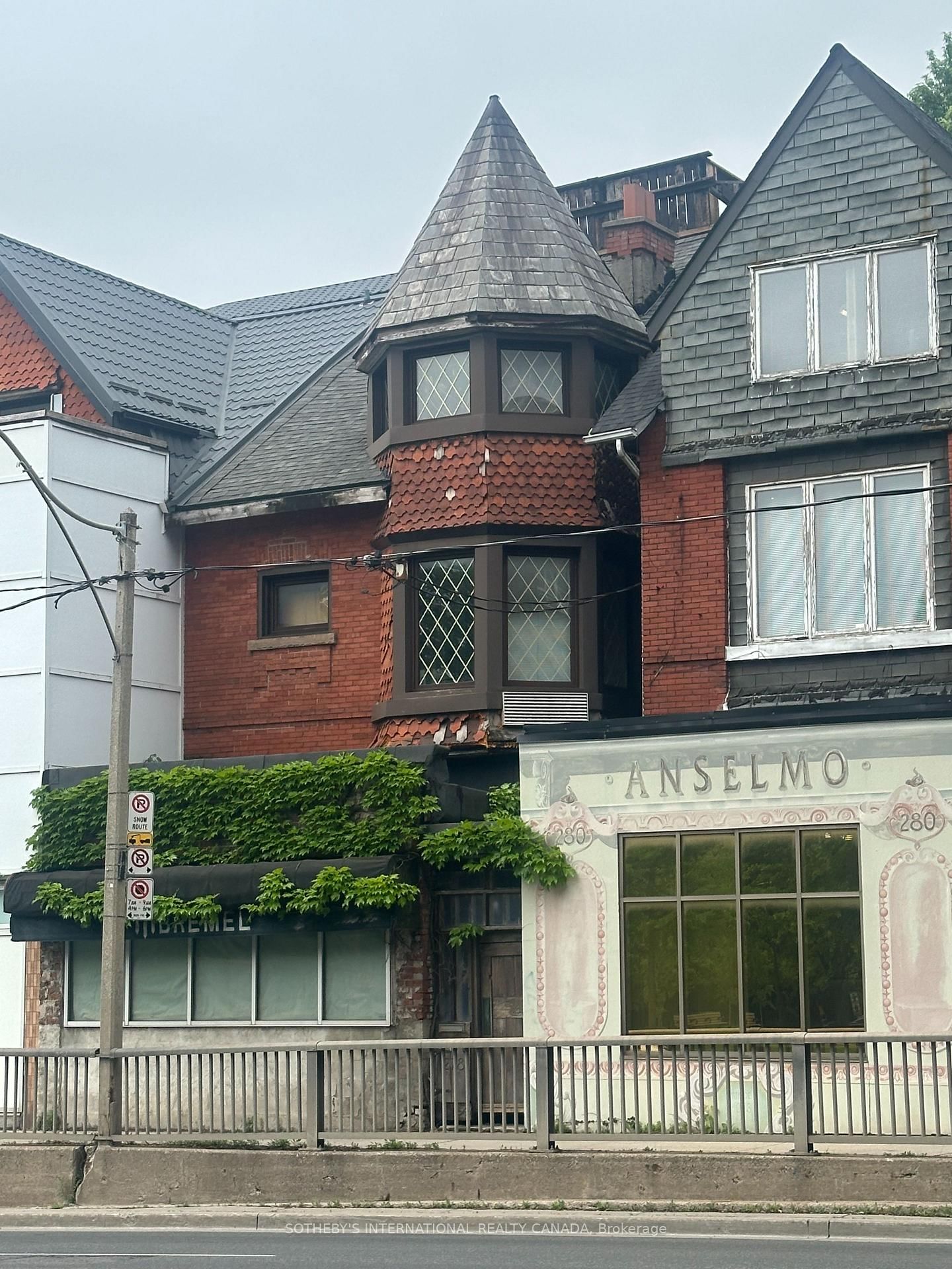 278 Avenue Road • Toronto, ON photo 1