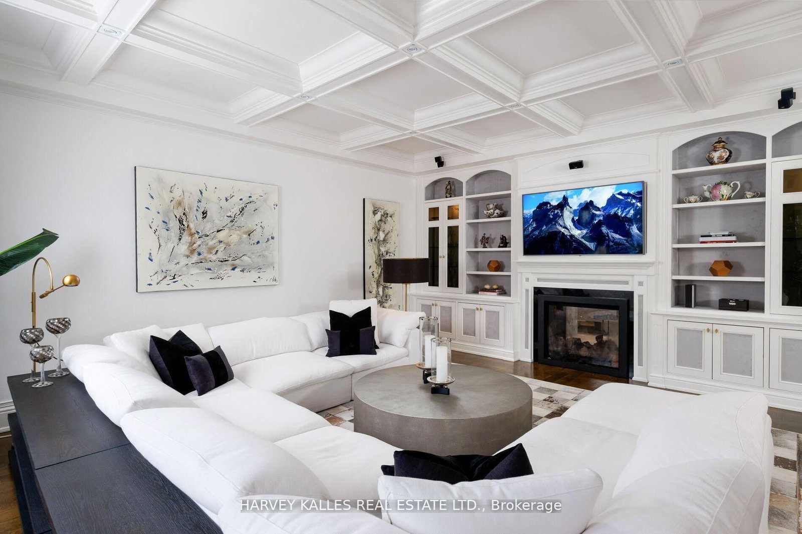 215 Dunvegan Rd, Toronto, view 19