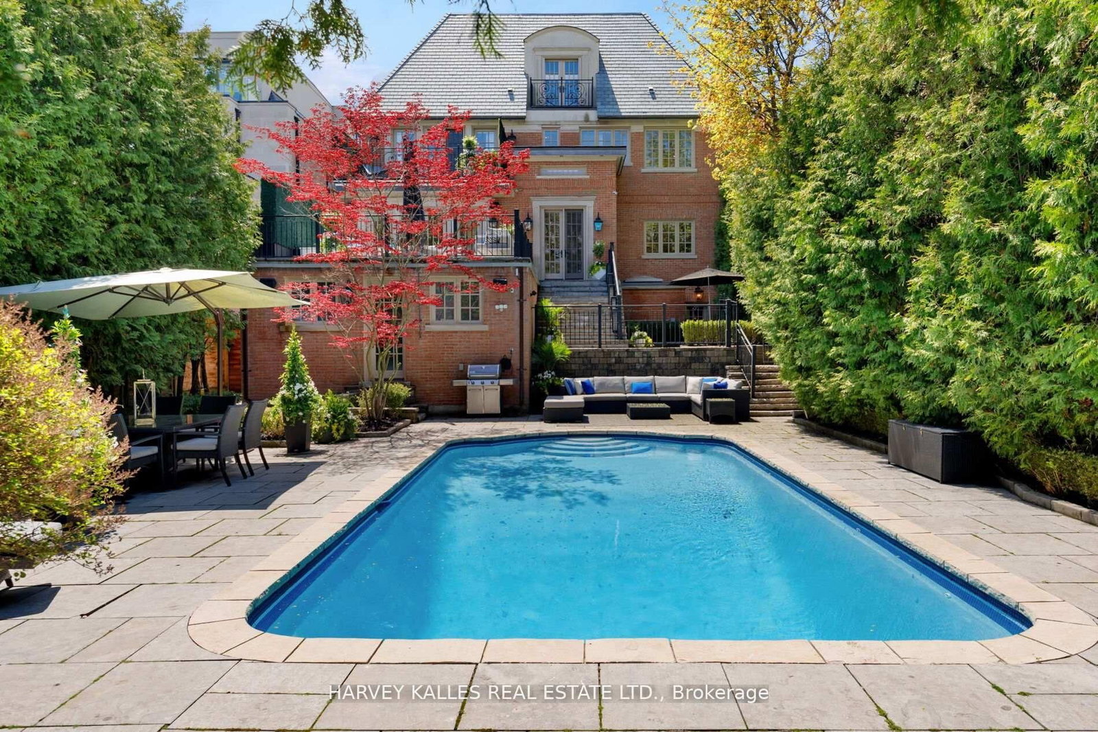 215 Dunvegan Rd, Toronto, view 23