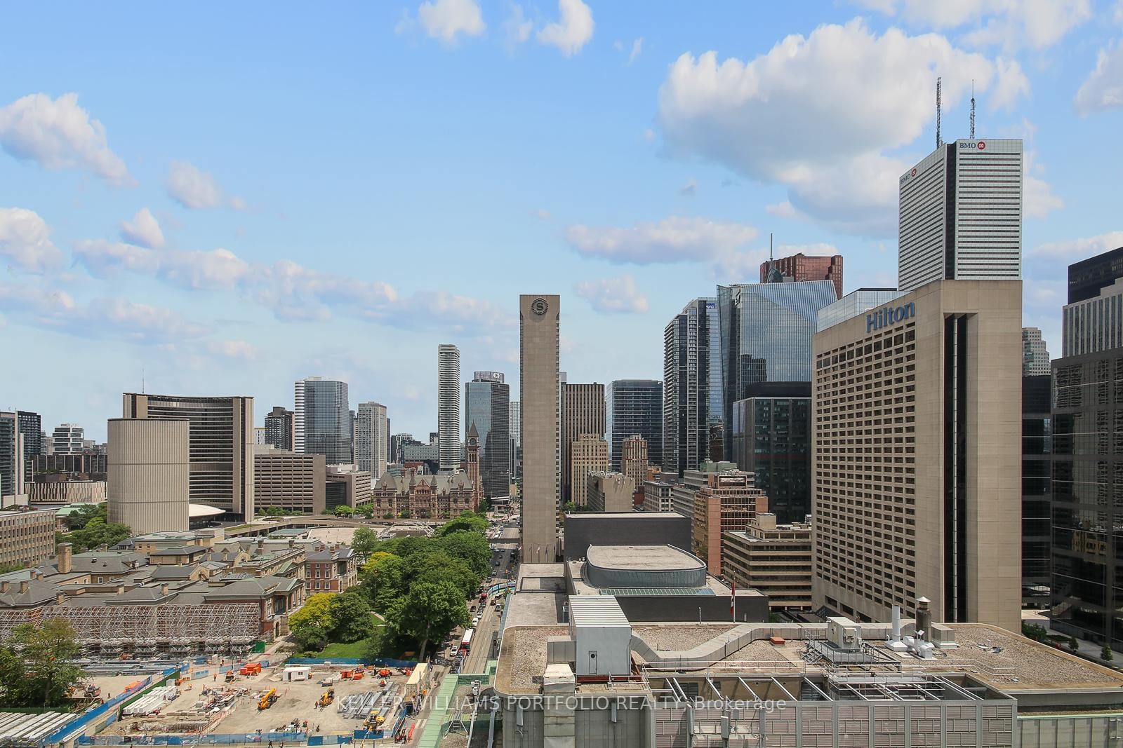 1909-215 Queen St, Toronto, view 14