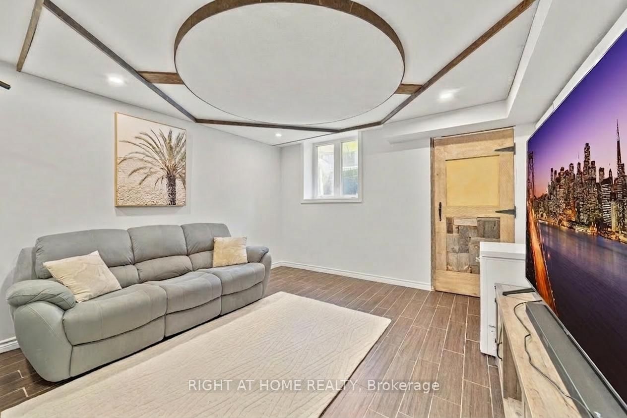 12 Sudbury Street • #2608 • Toronto, ON photo 20