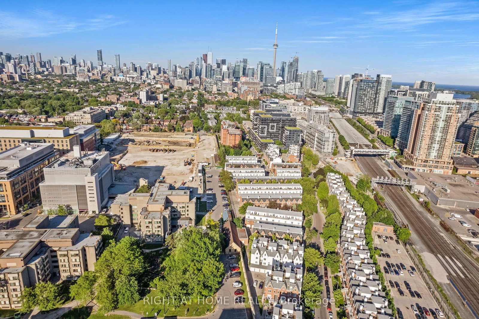 12 Sudbury Street • #2608 • Toronto, ON photo 22