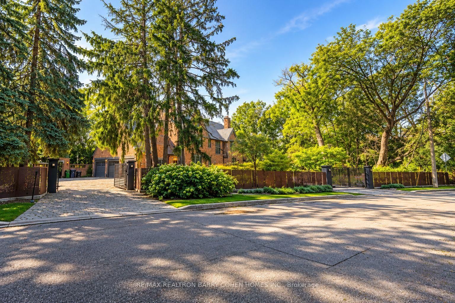 372 Old Yonge St, Toronto, view 34