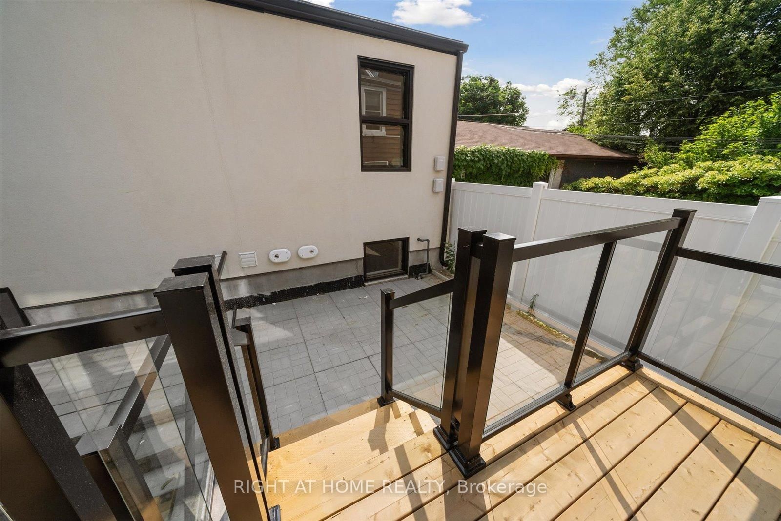 2-367 Howland Ave, Toronto, view 16