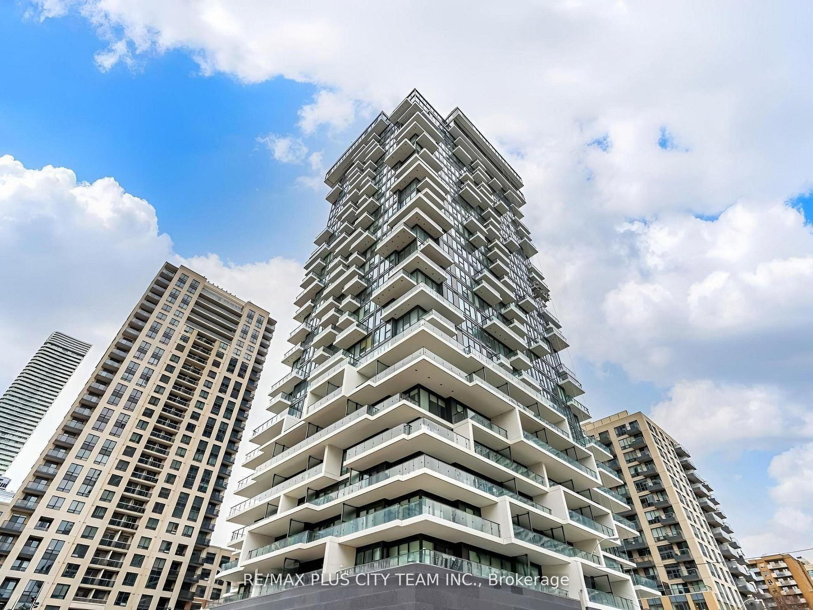 Condo for lease at 2210-77 Shuter Street, Toronto, Ontario, M5B 0B8 - Church-Yonge Corridor - MLS: C13782390