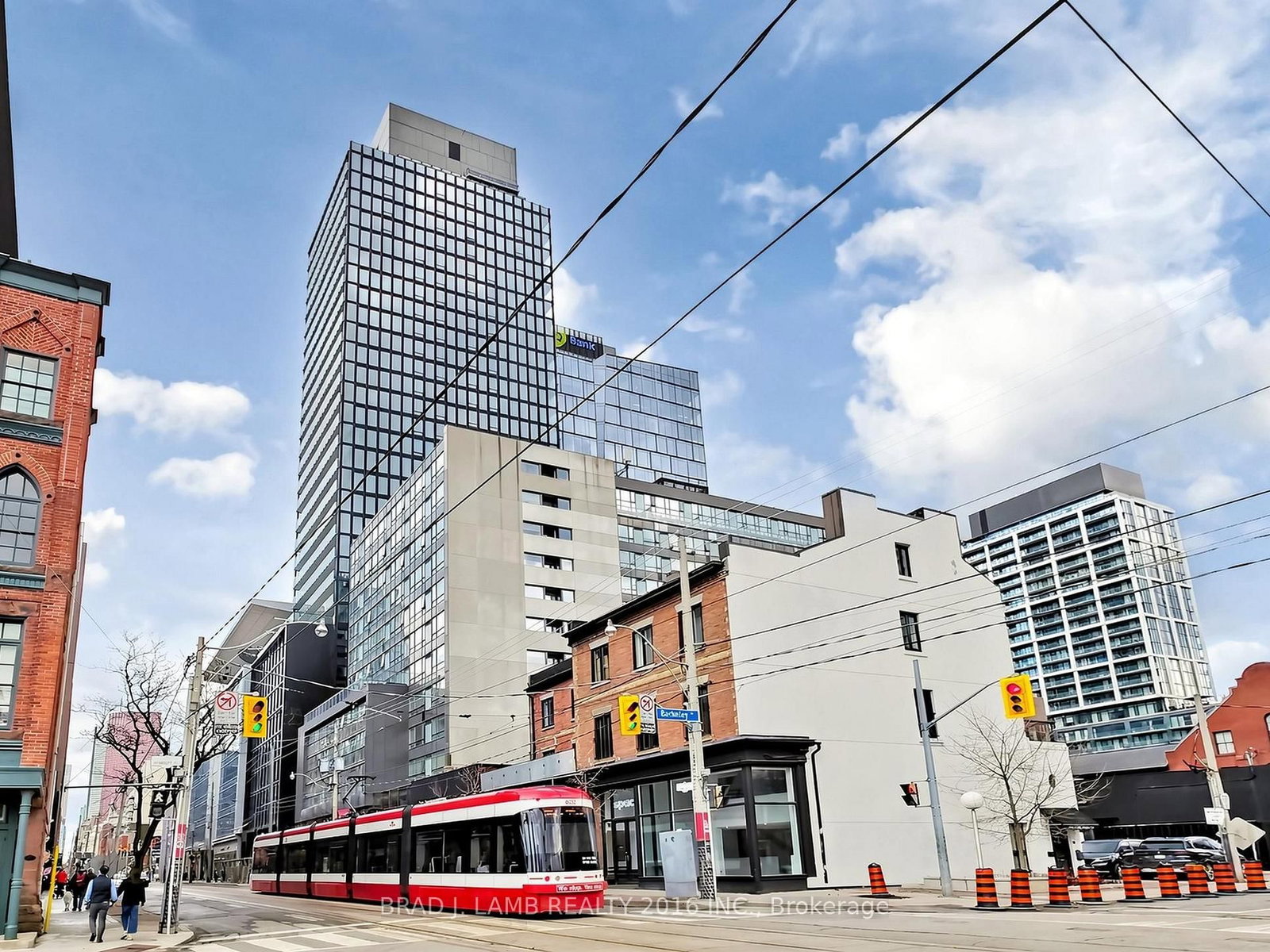 284 King Street E, Unit 404