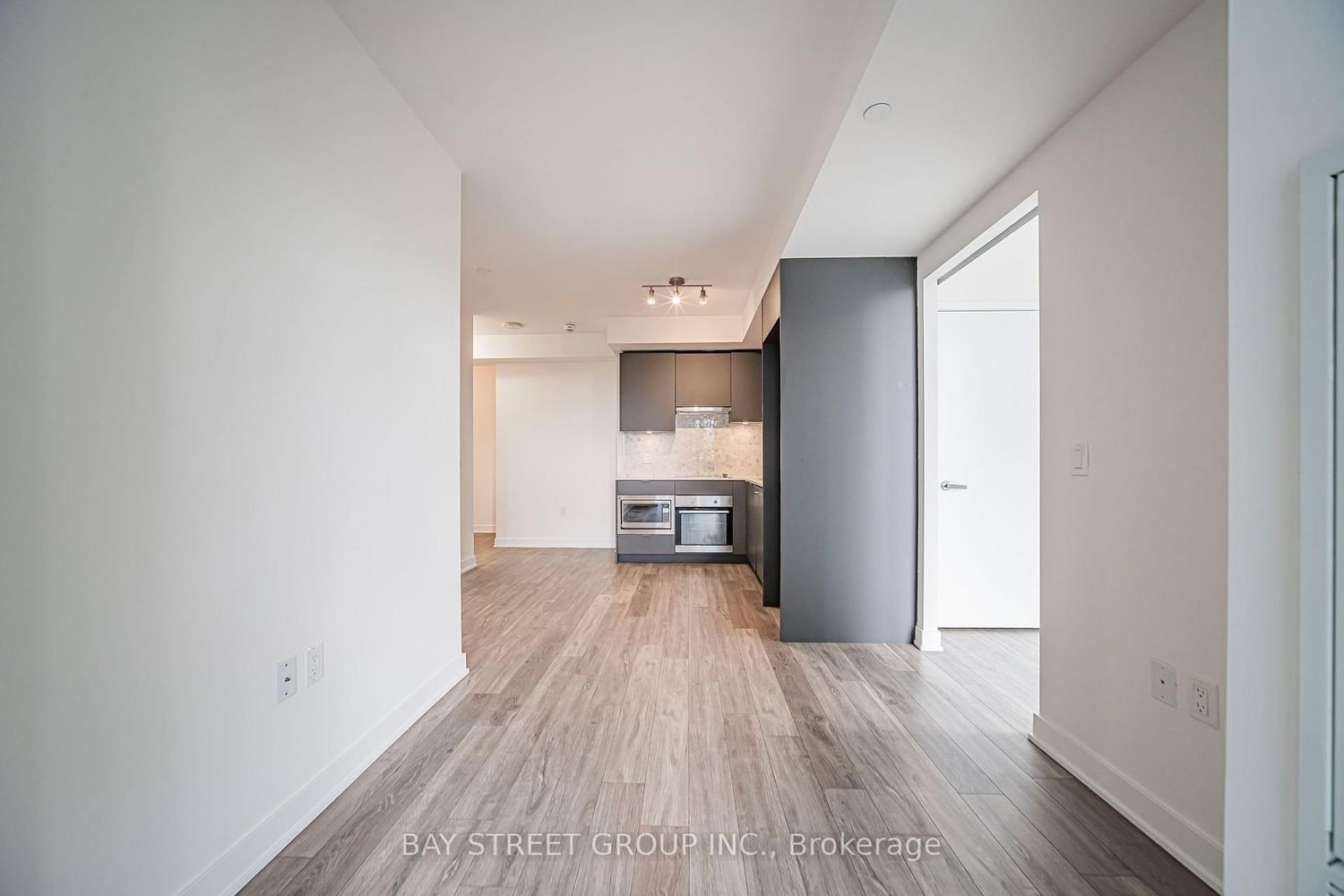 195 Redpath Avenue • #2412 • Toronto, ON photo 15