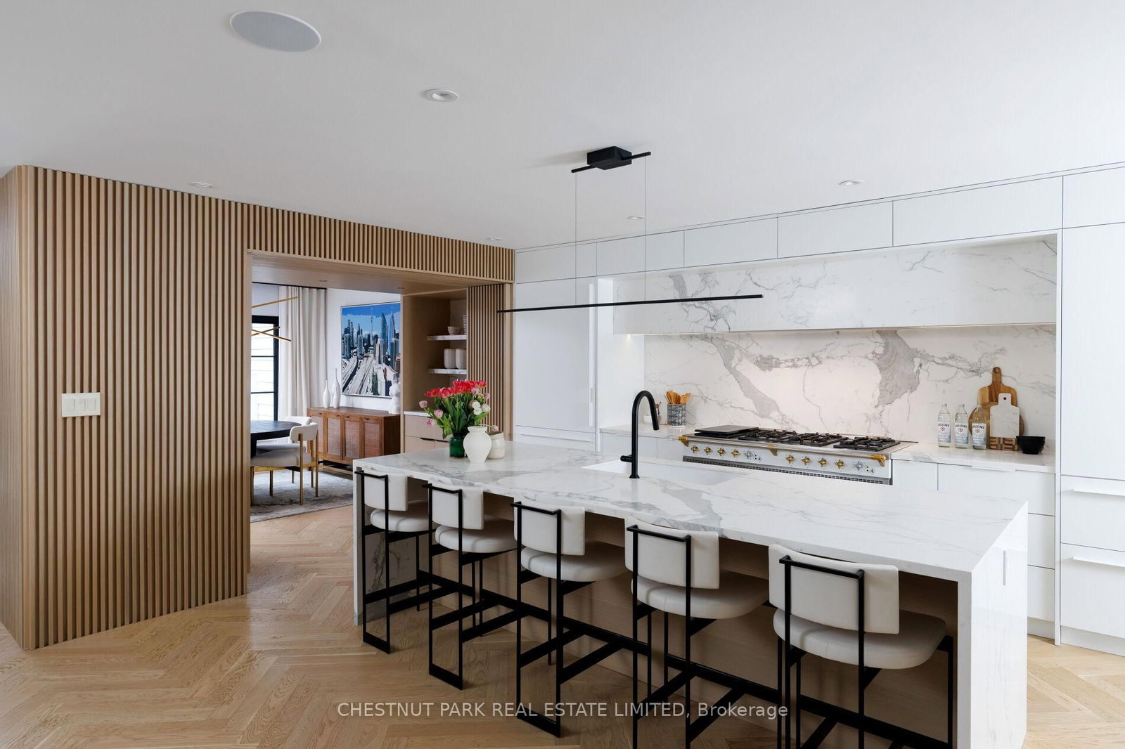 27 Boswell Ave, Toronto, view 11
