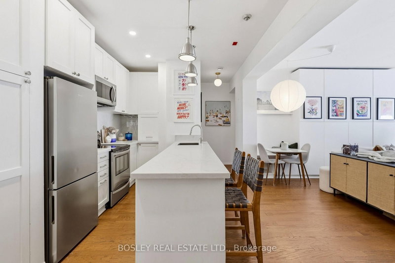 105 - 801 King Street W