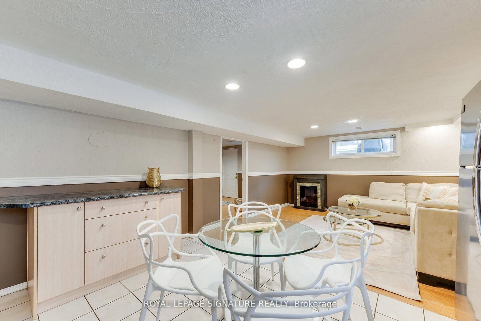 124 Edmonton Drive • Toronto, ON photo 22