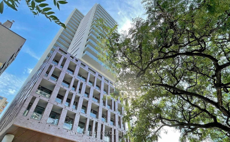 2207 - 81 Wellesley Street E