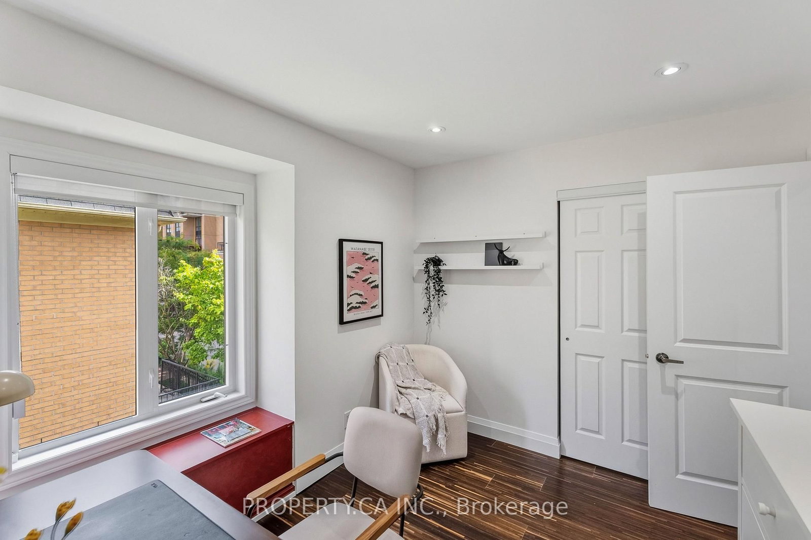 208 Niagara Street • #Th2 • Toronto, ON photo 32