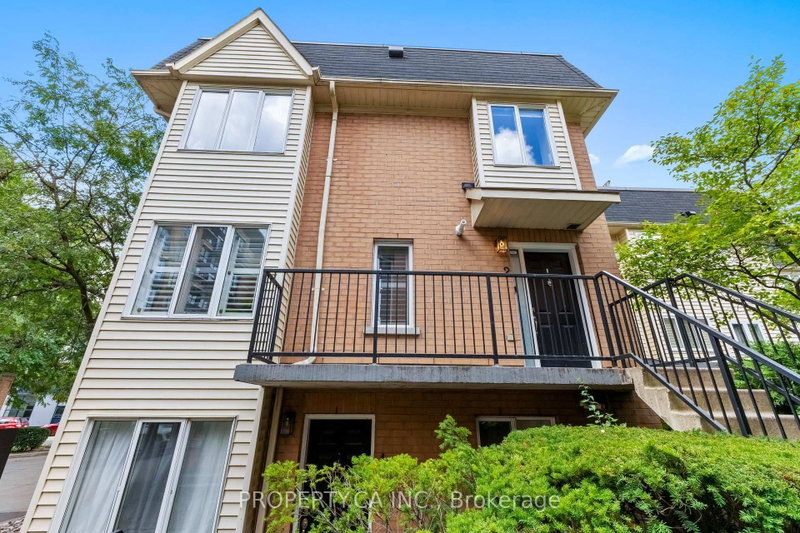 Th2 - 208 Niagara Street
