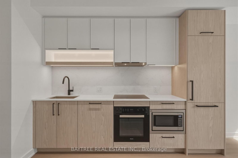 705 - 91 Montclair Avenue