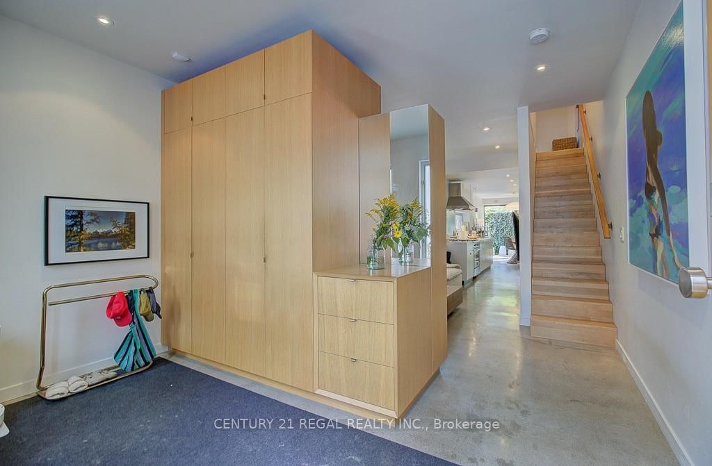 9 Rebecca Street • Toronto, ON photo 3
