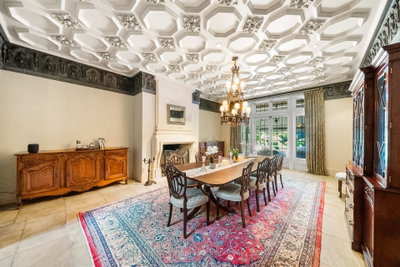 85 The Bridle Path • Toronto, ON photo 8