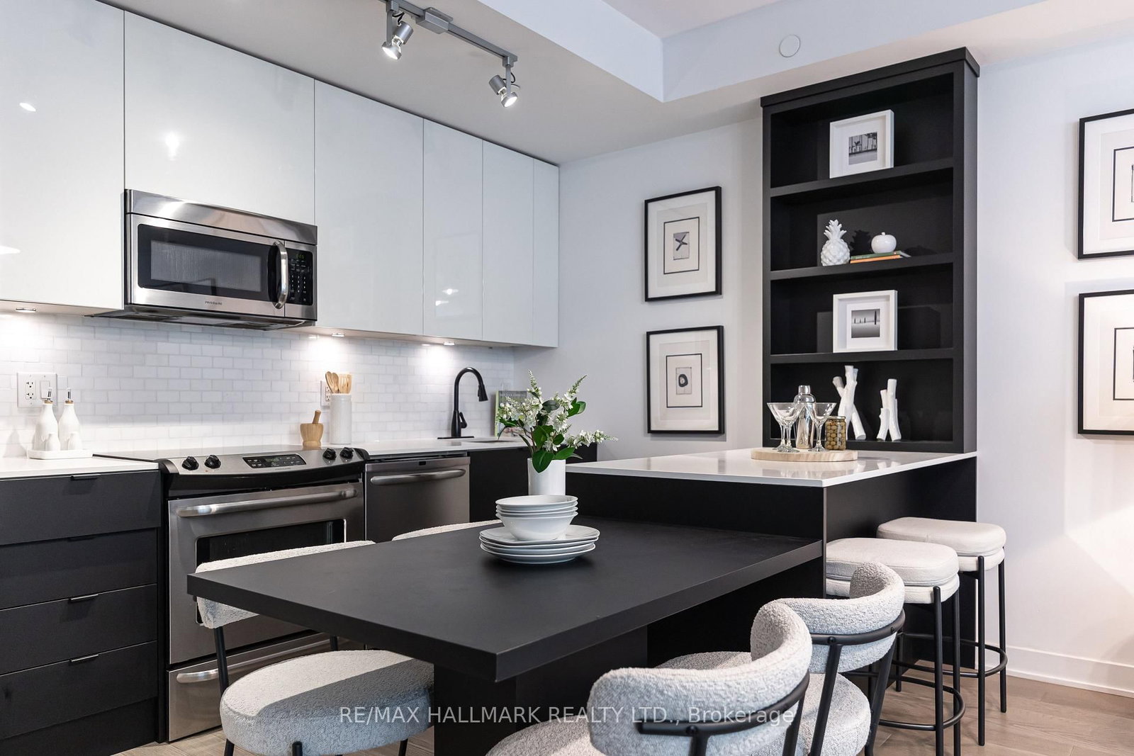 1815 Yonge Street • #TH-103 • Toronto, ON photo 36