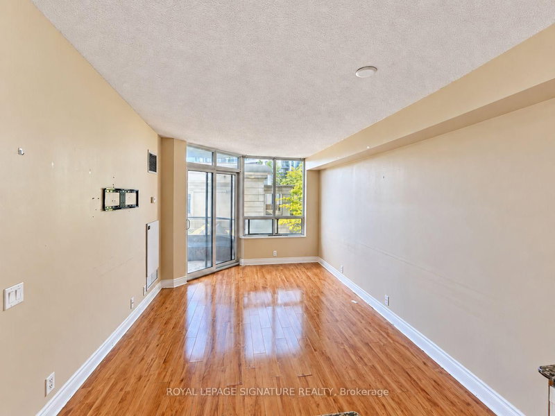 80 Harrison Garden Blvd photo 4