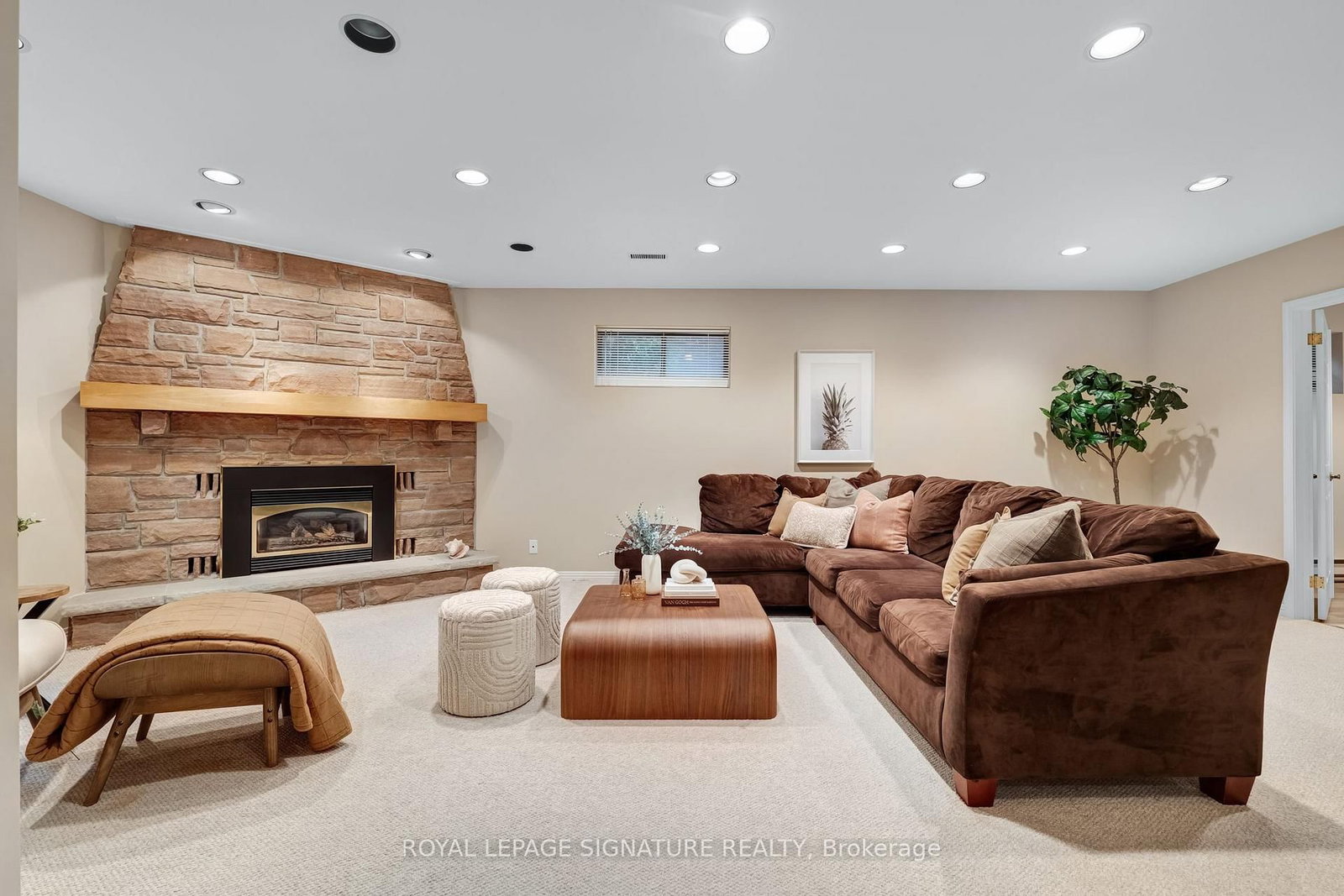 88 Garnier Court • Toronto, ON photo 42