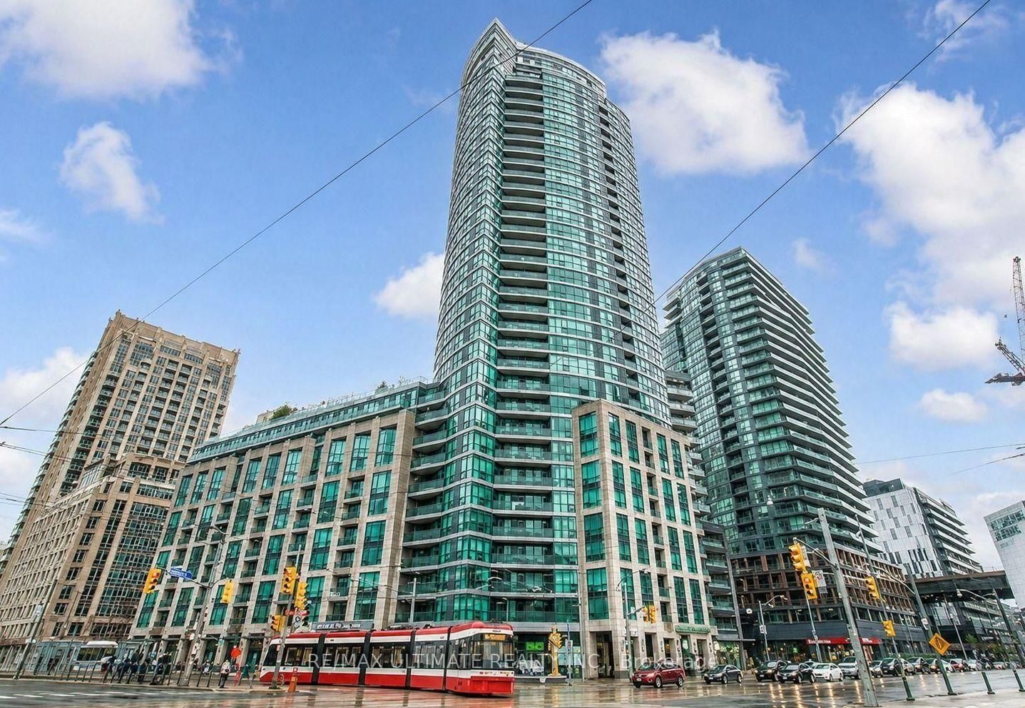 Condo for lease at 2404-600 Fleet Street, Toronto, Ontario, M5V 1B7 - Niagara - MLS: C13801214