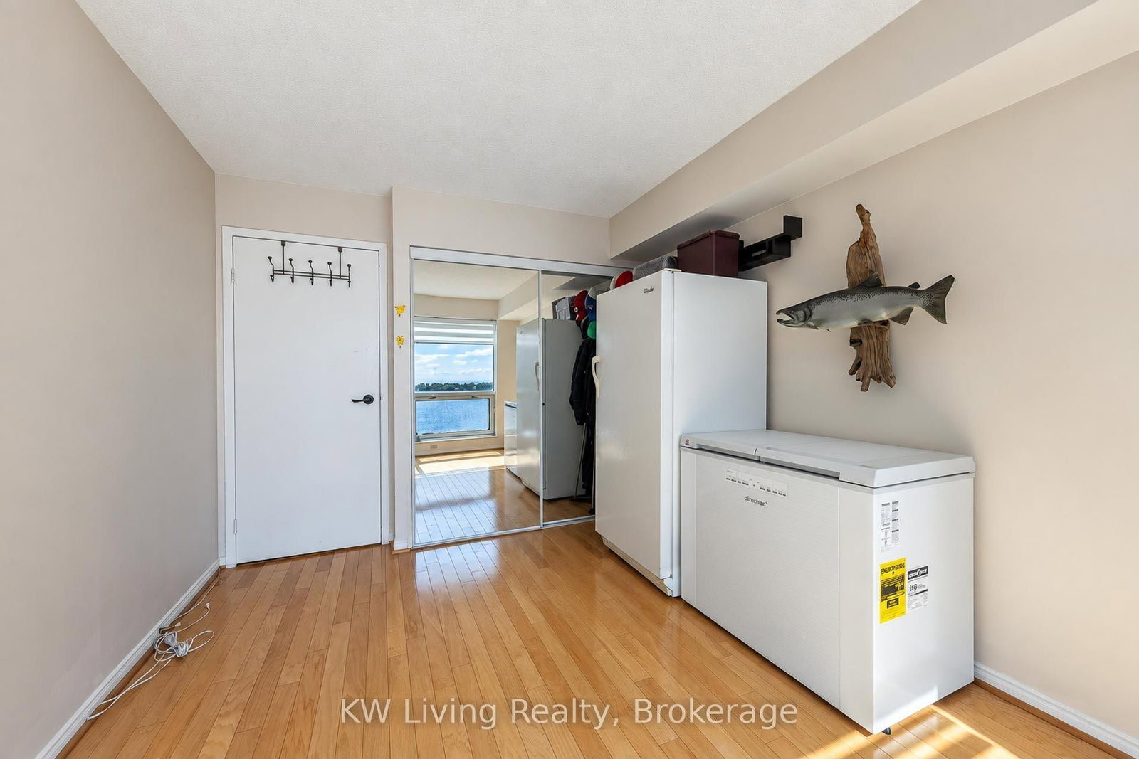 10 Yonge Street • #1702 • Toronto, ON photo 28