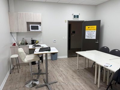 Investment for sale at 357-4750 Yonge Street, Toronto, Ontario, M2N 0J6 - Lansing-Westgate - MLS: C13805738