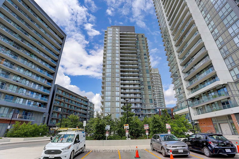 1010 - 38 Forest Manor Road
