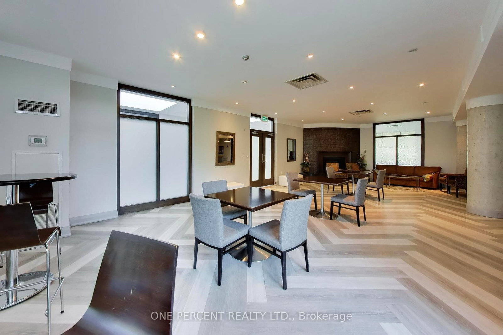 3840 Bathurst Street • #109 • Toronto, ON photo 27
