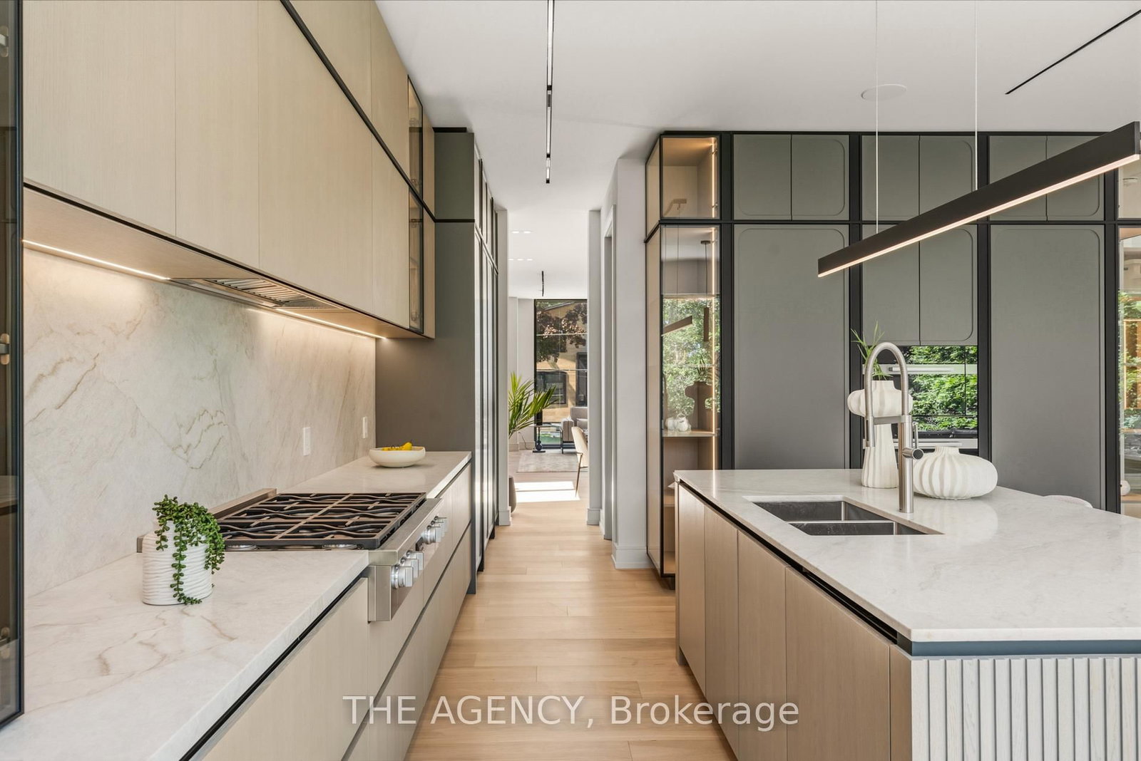 167 Harlandale Avenue • Toronto, ON photo 17