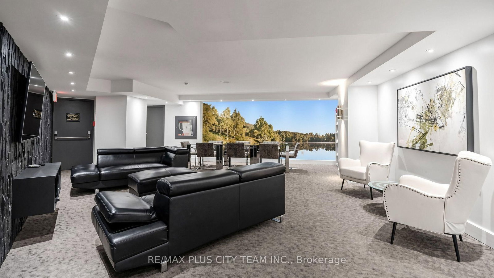 33 University Avenue • #2506 • Toronto, ON photo 19