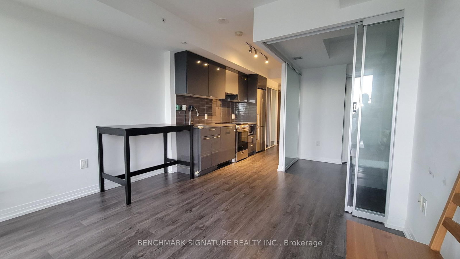 3201 - 251 Jarvis Street, Toronto 5