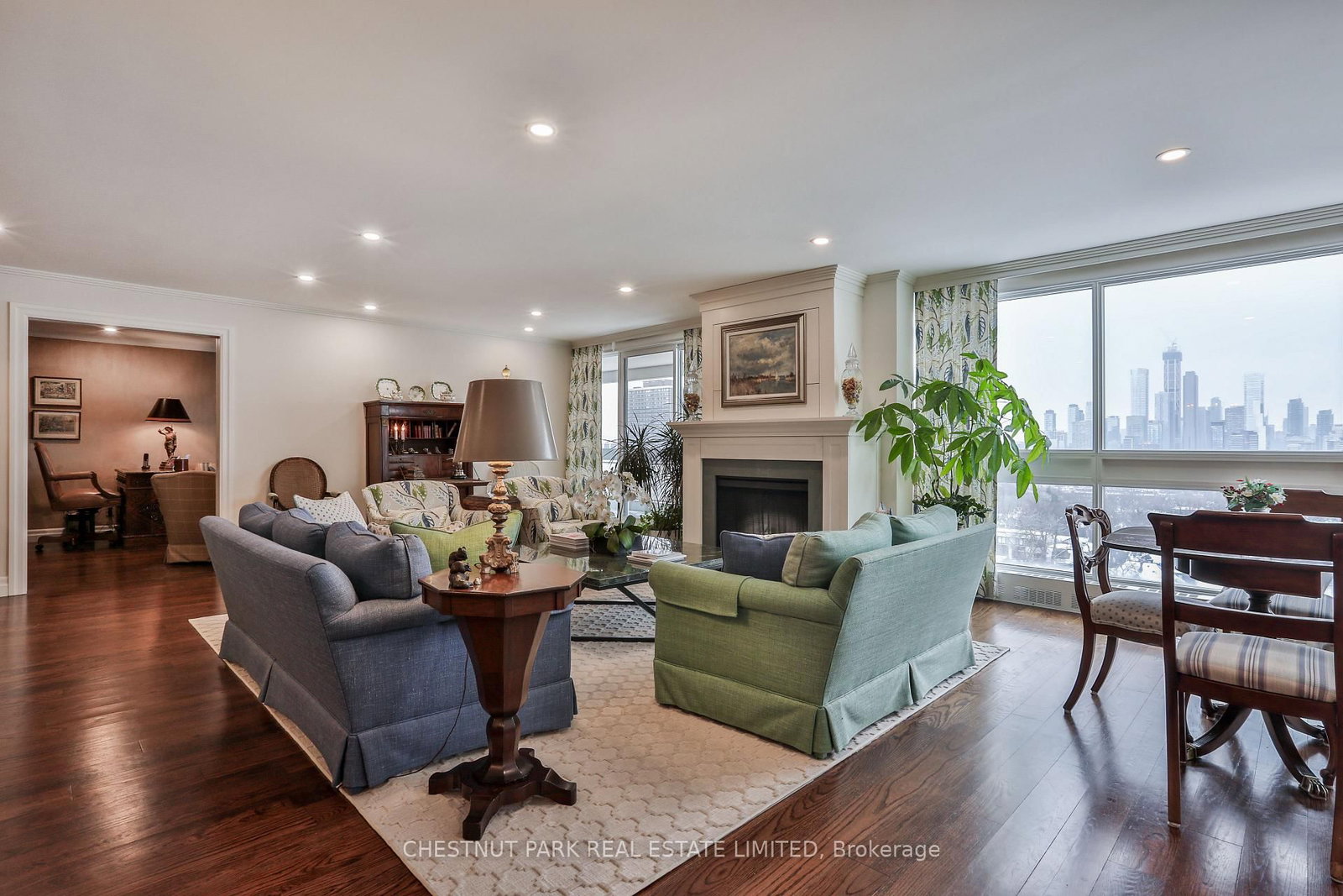 61 St Clair Avenue W • #1101 • Toronto, ON photo 9