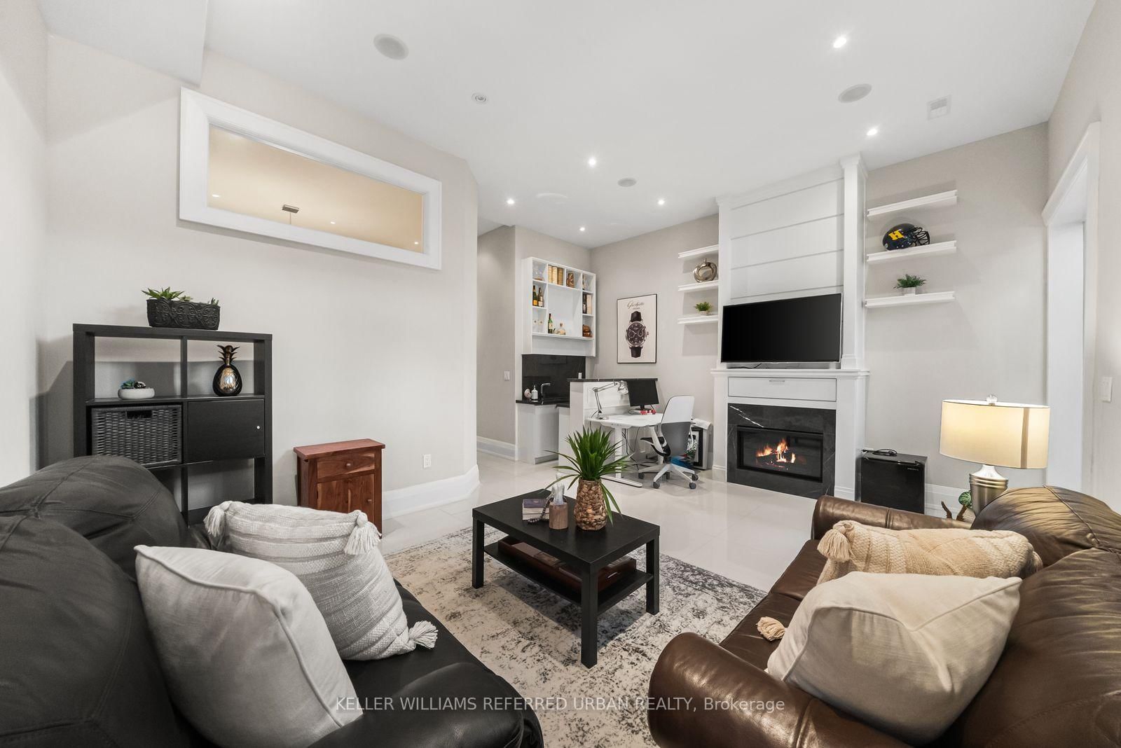 32 Cranbrooke Avenue • Toronto, ON photo 41