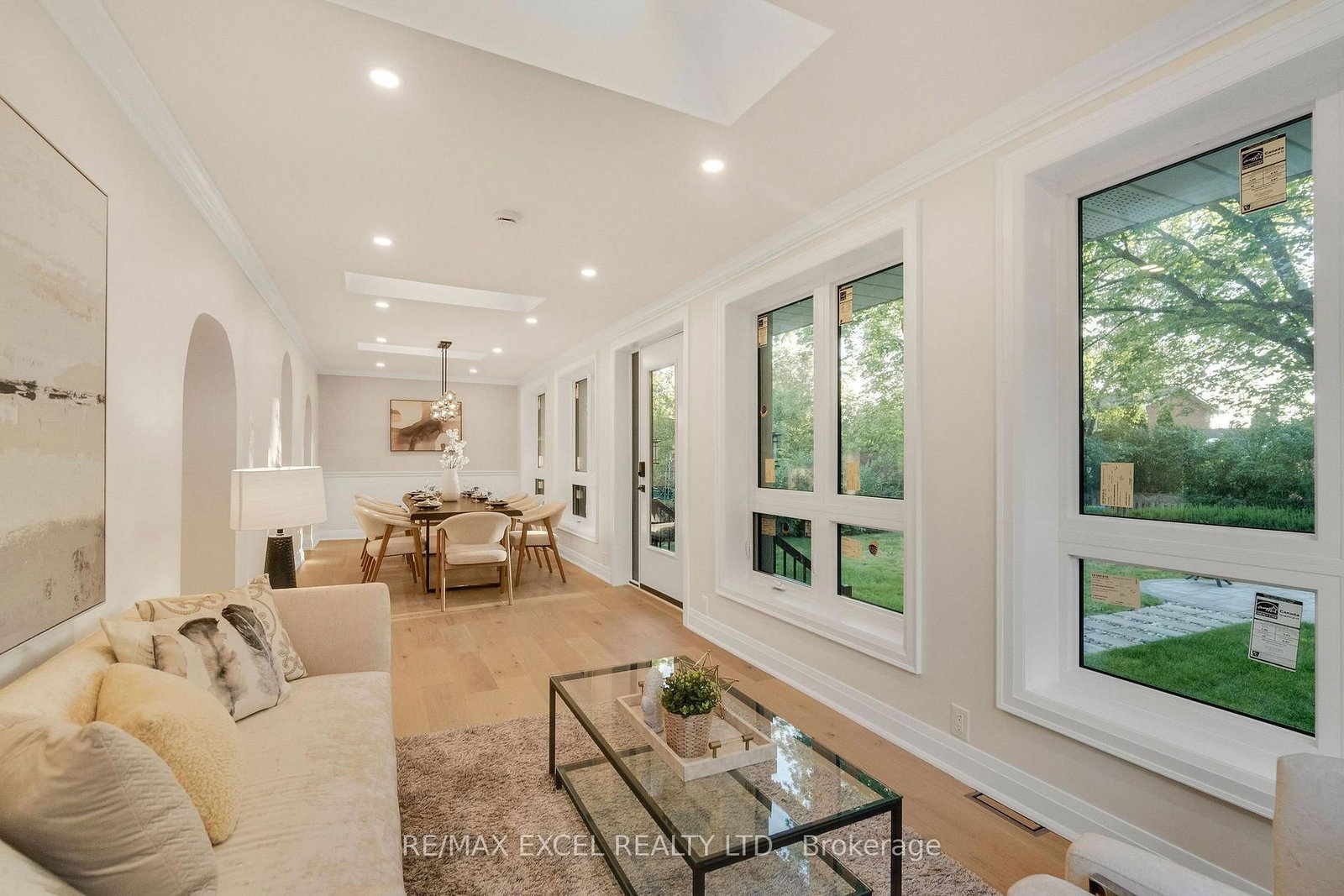599 Conacher Drive • Toronto, ON photo 15