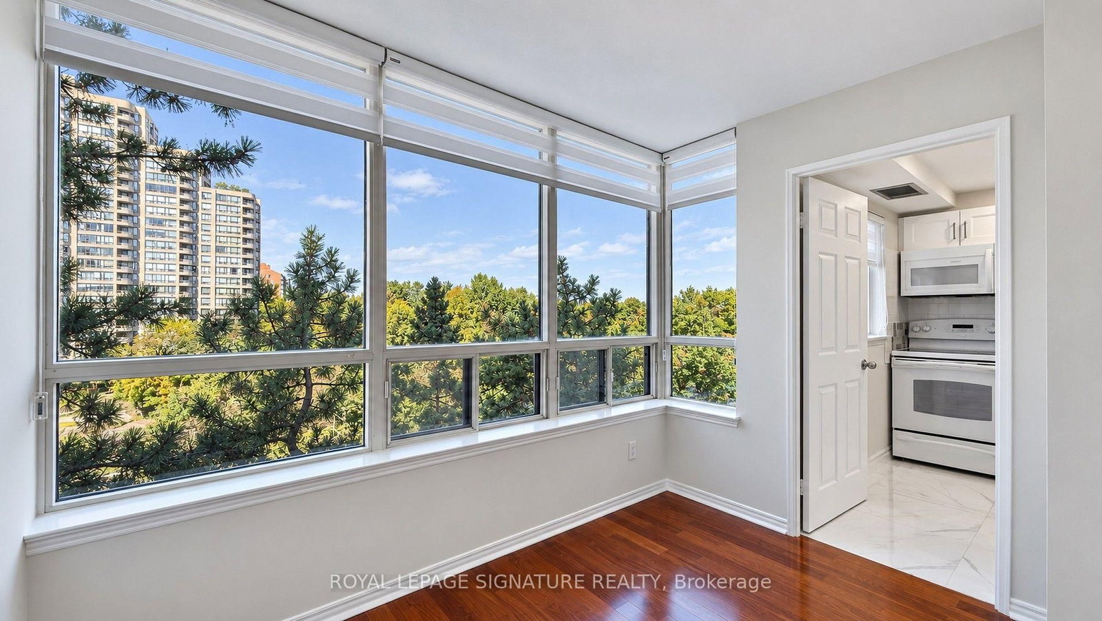 7 Bishop Avenue, Unit 411