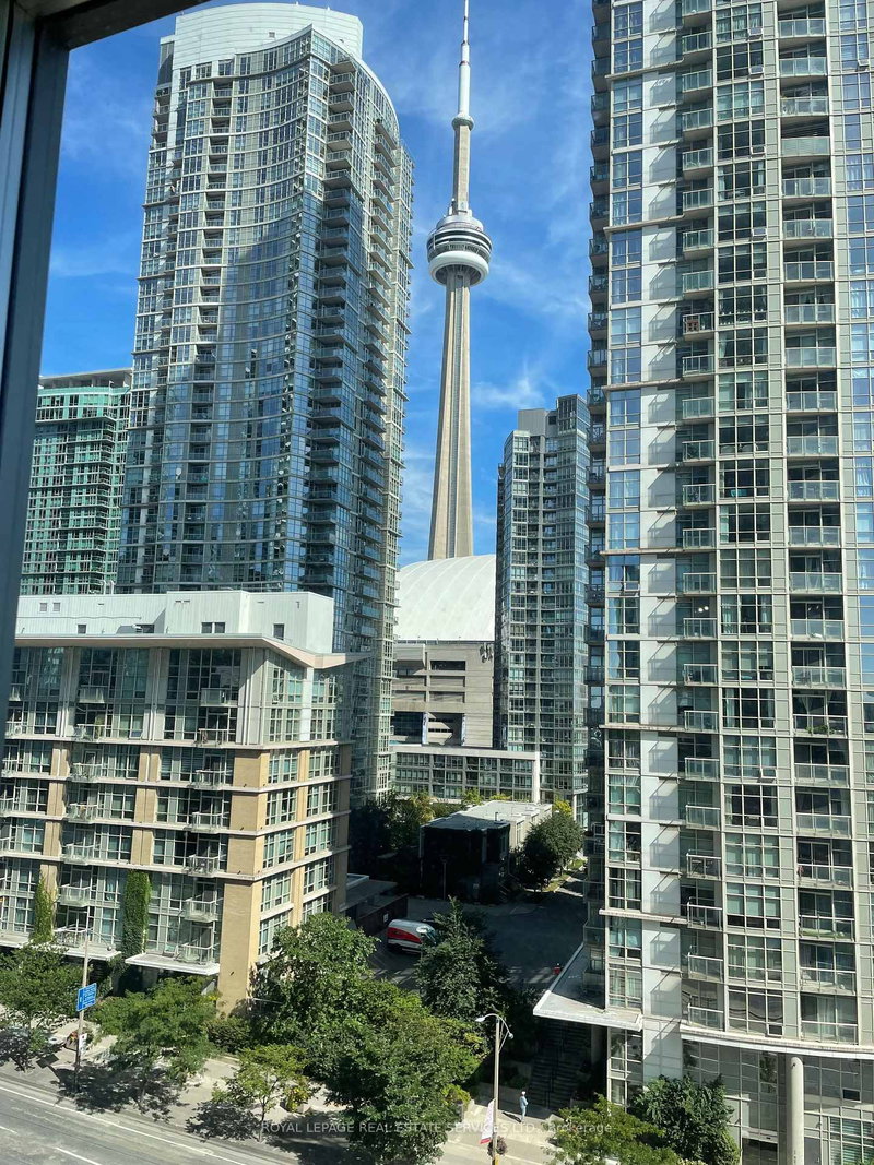 907 - 11 Brunel Court