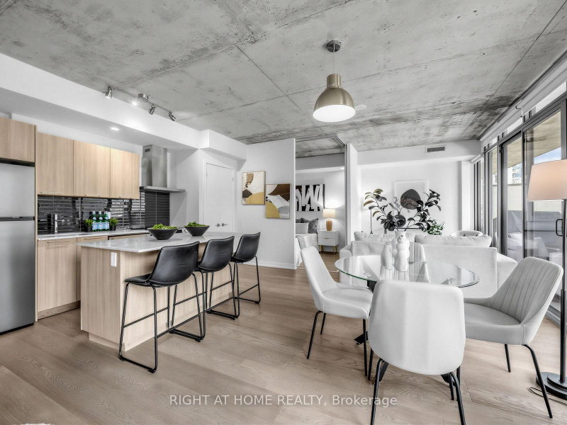 708 - 650 King Street West Street W