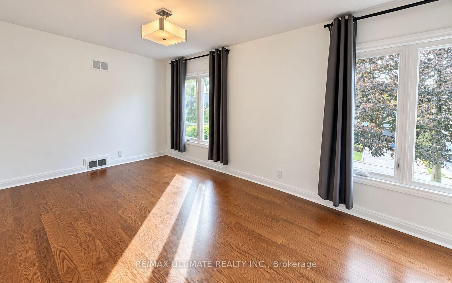 10 Noel Avenue • Toronto, ON photo 22